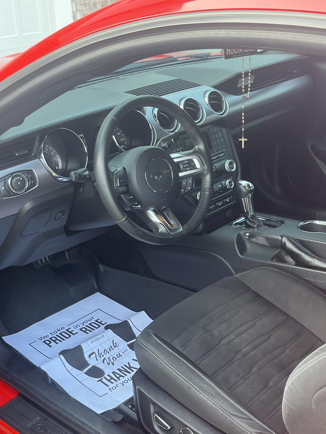 Ford Mustang GT, interior